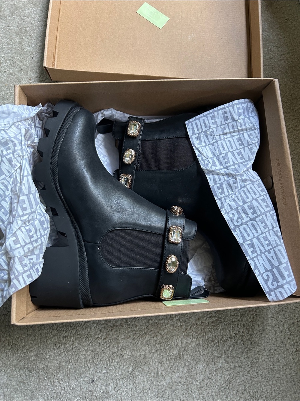 Steve Madden Amulet Black Boots - Picture 4 of 9